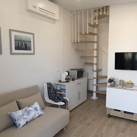 La Casa Di Marty Per 9 - Belcantovillas Torre del Lago Puccini