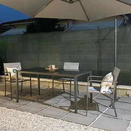 Tatil Evi La Casa Di Marty Per 9 - Belcantovillas Torre del Lago Puccini