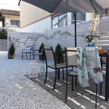Tatil Evi La Casa Di Marty Per 9 - Belcantovillas Torre del Lago Puccini