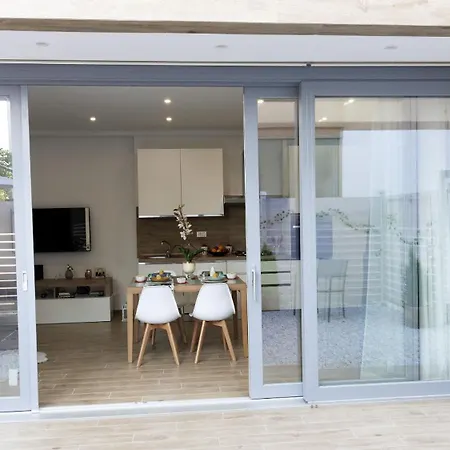 La Casa Di Marty Per 9 - Belcantovillas * 소레델라고푸치니